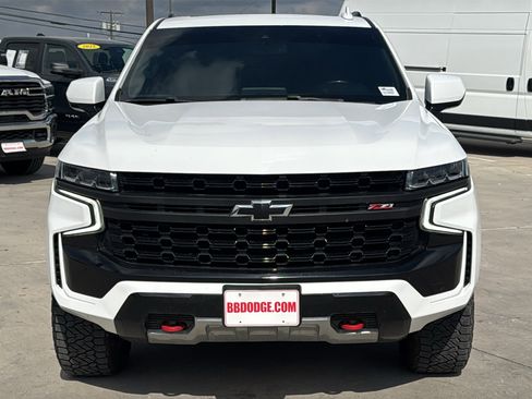 Used 2021 Chevrolet Suburban Z71 image 2