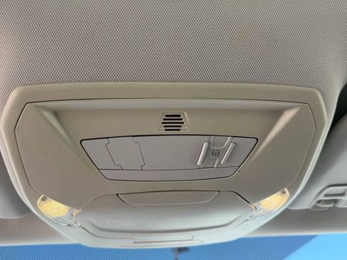 Used 2017 Ford Focus SEL w/ Interior Protection Package image 21