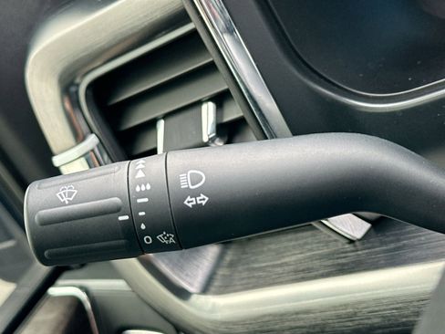 Used 2023 Ford F250 Lariat w/ Lariat Ultimate Package image 30