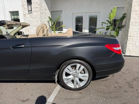 Used 2012 Mercedes-Benz E 350 2dr Cabriolet E 350 RWD image 10
