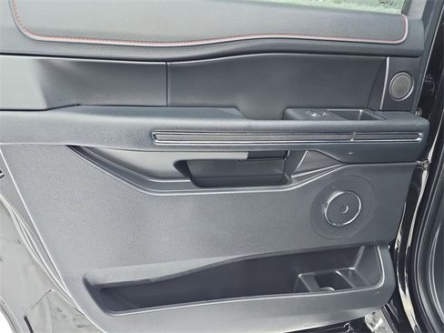 Used 2023 Ford Expedition Max Limited image 26