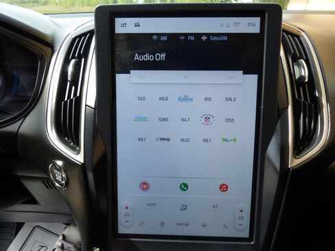 Used 2023 Ford Edge SEL AWD/4WD image 30