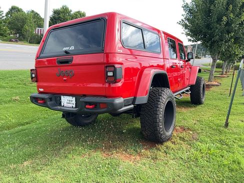 New 2025 Jeep Gladiator Rubicon image 4