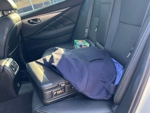 Used 2022 INFINITI Q50 Luxe w/ Cargo Package RWD image 11