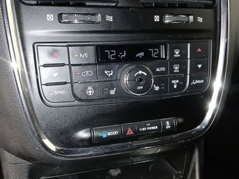 Used 2019 Dodge Grand Caravan GT FWD image 22