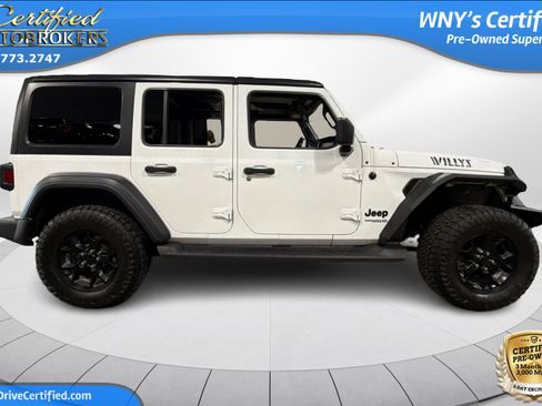 Used 2021 Jeep Wrangler Unlimited Sport AWD/4WD image 4