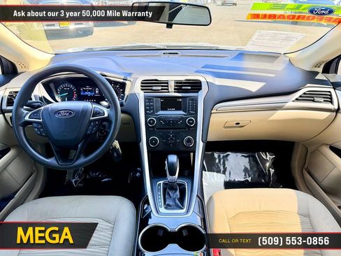 Used 2016 Ford Fusion SE FWD image 14