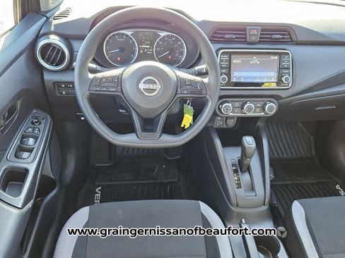 Used 2025 Nissan Versa S w/ Trunk Package image 5