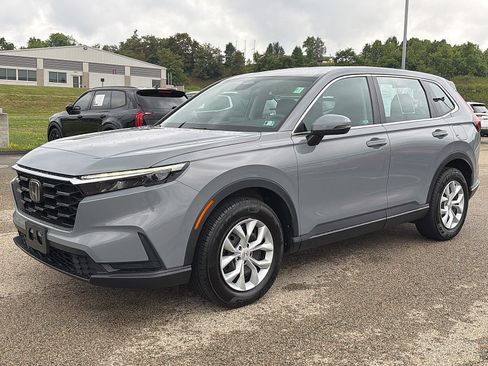 Used 2024 Honda CR-V LX image 3