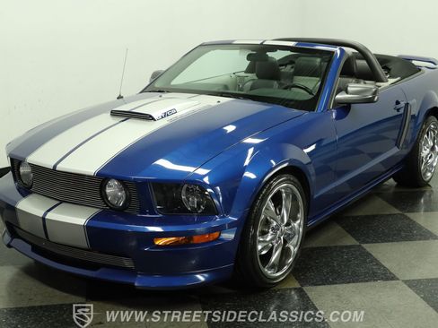 Used 2009 Ford Mustang GT RWD image 18