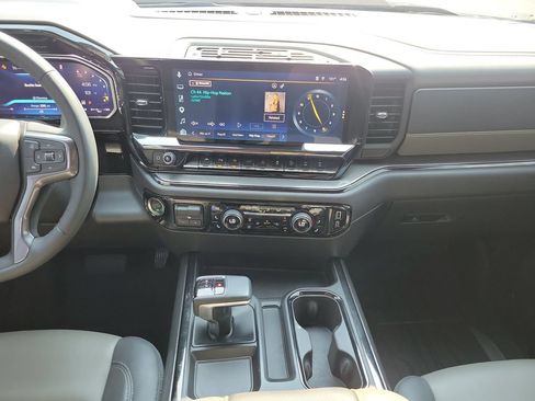 Used 2026 Chevrolet Silverado 1500 ZR2 AWD/4WD image 35