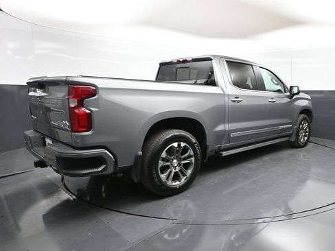 Used 2023 Chevrolet Silverado 1500 High Country AWD/4WD image 39