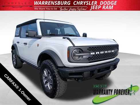 Used 2024 Ford Bronco Badlands image 1