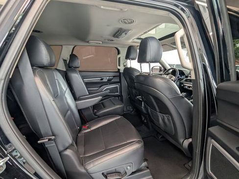 Used 2021 Kia Telluride S image 14