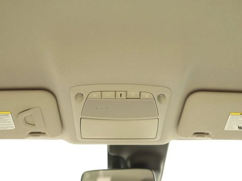 Used 2021 Nissan Rogue Sport SV FWD image 42