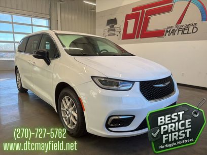 Used 2024 Chrysler Pacifica Touring-L