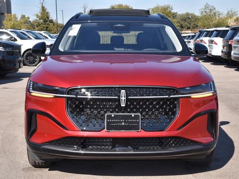 New 2026 Lincoln Nautilus Reserve w/ Jet Appearance Package image 2