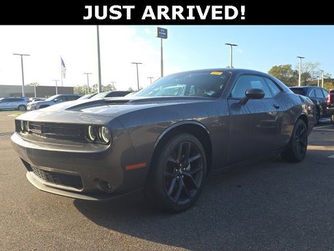 Used 2023 Dodge Challenger SXT w/ Blacktop Package image 1
