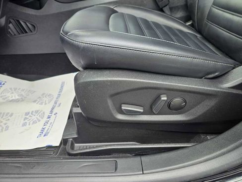 Used 2022 Ford Edge SEL w/ Convenience Package image 14