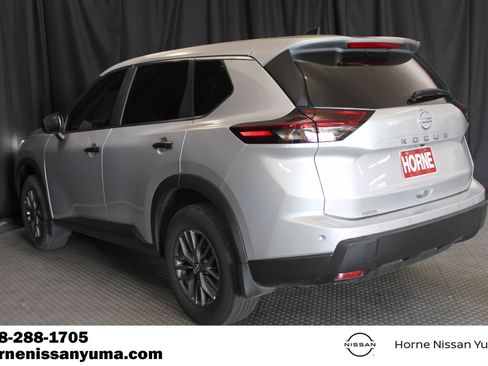 Certified 2025 Nissan Rogue S FWD image 15