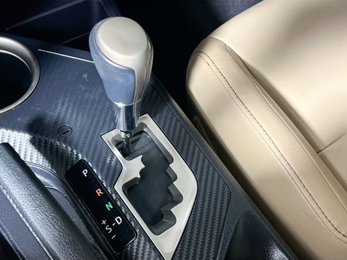 Used 2015 Toyota RAV4 Limited w/ Outdoor Package image 25