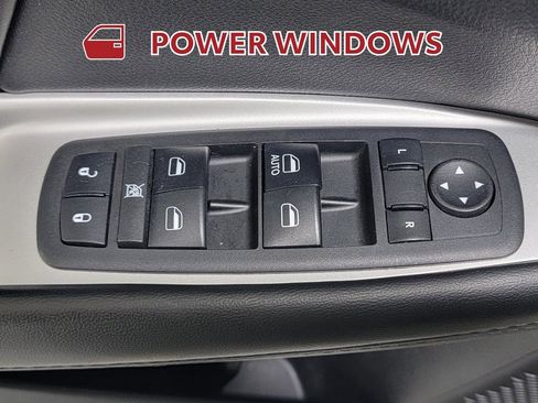 Used 2018 Dodge Journey SE w/ Popular Equipment Group image 25