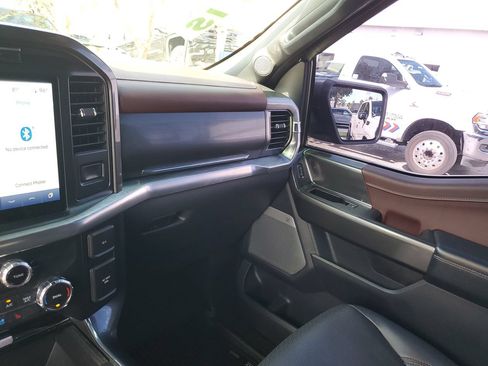 Used 2022 Ford F150 Lariat AWD/4WD image 27