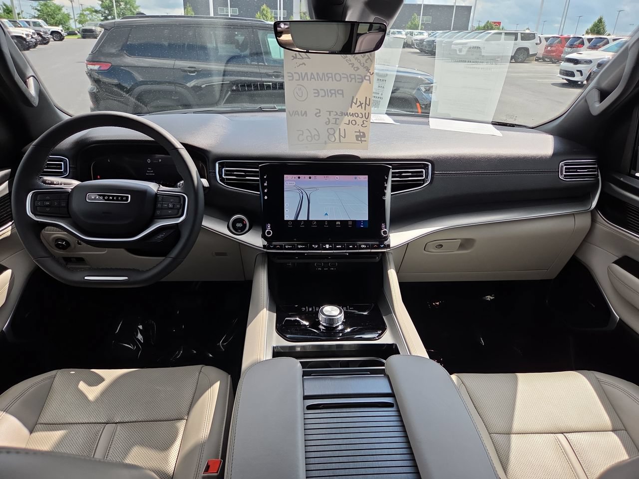Used 2025 Jeep Wagoneer 4WD image 17