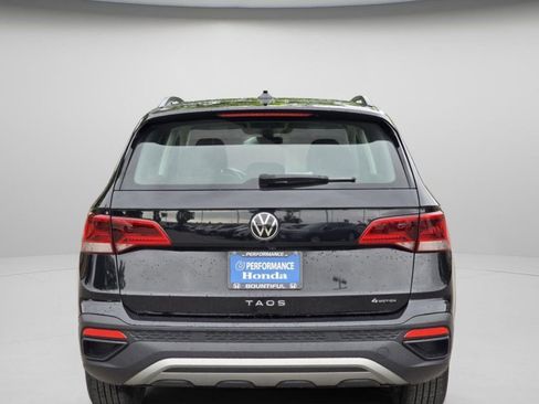 Used 2023 Volkswagen Taos S w/ Driver Assistance Package AWD/4WD image 20