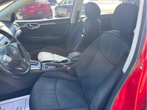 Used 2019 Nissan Sentra SR FWD image 13