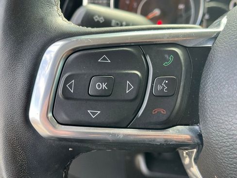 Used 2022 Jeep Wrangler Unlimited Sahara w/ Cold Weather Group image 10