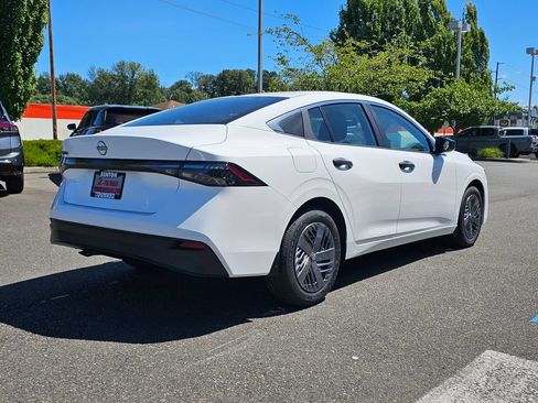 New 2026 Nissan Sentra S w/ Floor Mat Package FWD image 5