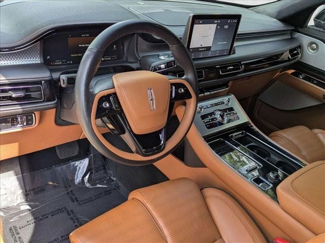 Used 2022 Lincoln Aviator Black Label w/ Dynamic Handling Package AWD/4WD image 10