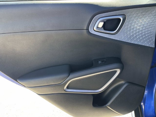 Used 2021 Kia Soul X-Line w/ Paint Protection Package FWD image 18