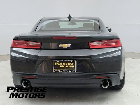 Used 2016 Chevrolet Camaro LT image 6
