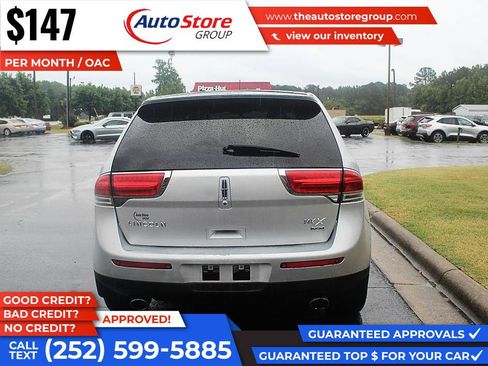 Used 2013 Lincoln MKX AWD image 6