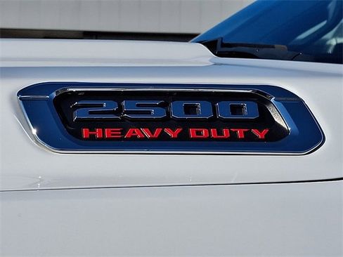 Used 2024 RAM 2500 Tradesman w/ Chrome Appearance Group image 30