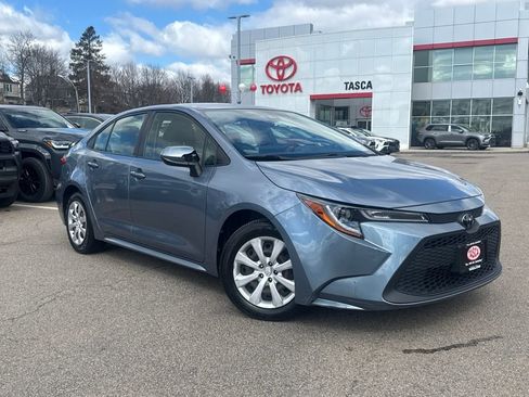 Used 2020 Toyota Corolla LE image 1