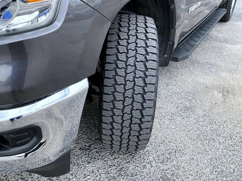 Used 2023 RAM 1500 Big Horn AWD/4WD image 24