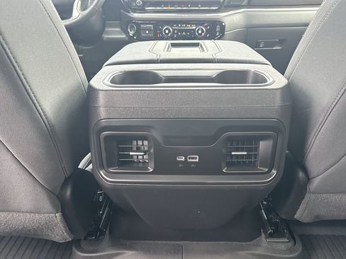 Used 2022 Chevrolet Silverado 1500 LT image 20