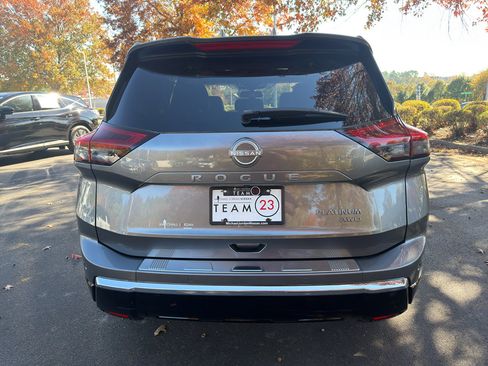 New 2026 Nissan Rogue Platinum image 6