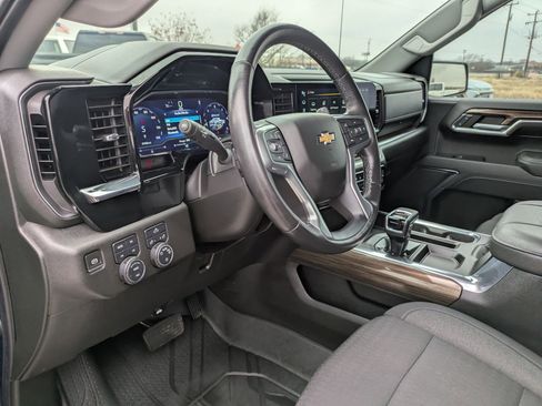 Used 2023 Chevrolet Silverado 1500 LT w/ Texas Edition Plus image 9