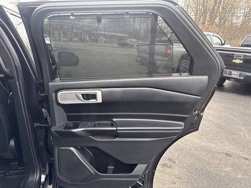 Used 2020 Ford Explorer Limited w/ Hybrid Equipment Group 310A image 42