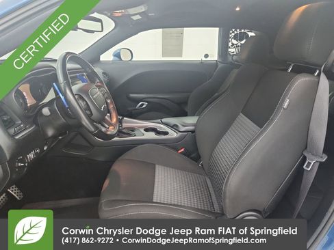 Used 2020 Dodge Challenger R/T w/ Blacktop Package image 19