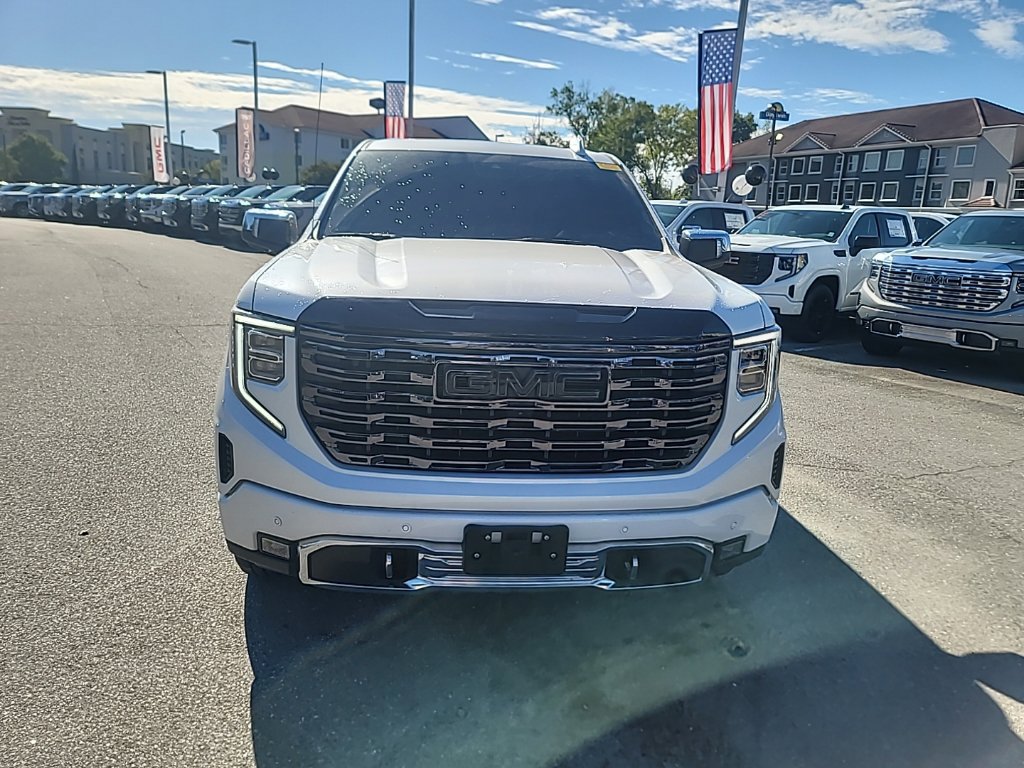 Used 2025 GMC Sierra 1500 Denali Ultimate AWD/4WD image 2