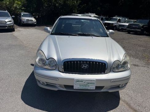 Used 2005 Hyundai Sonata GLS FWD image 8