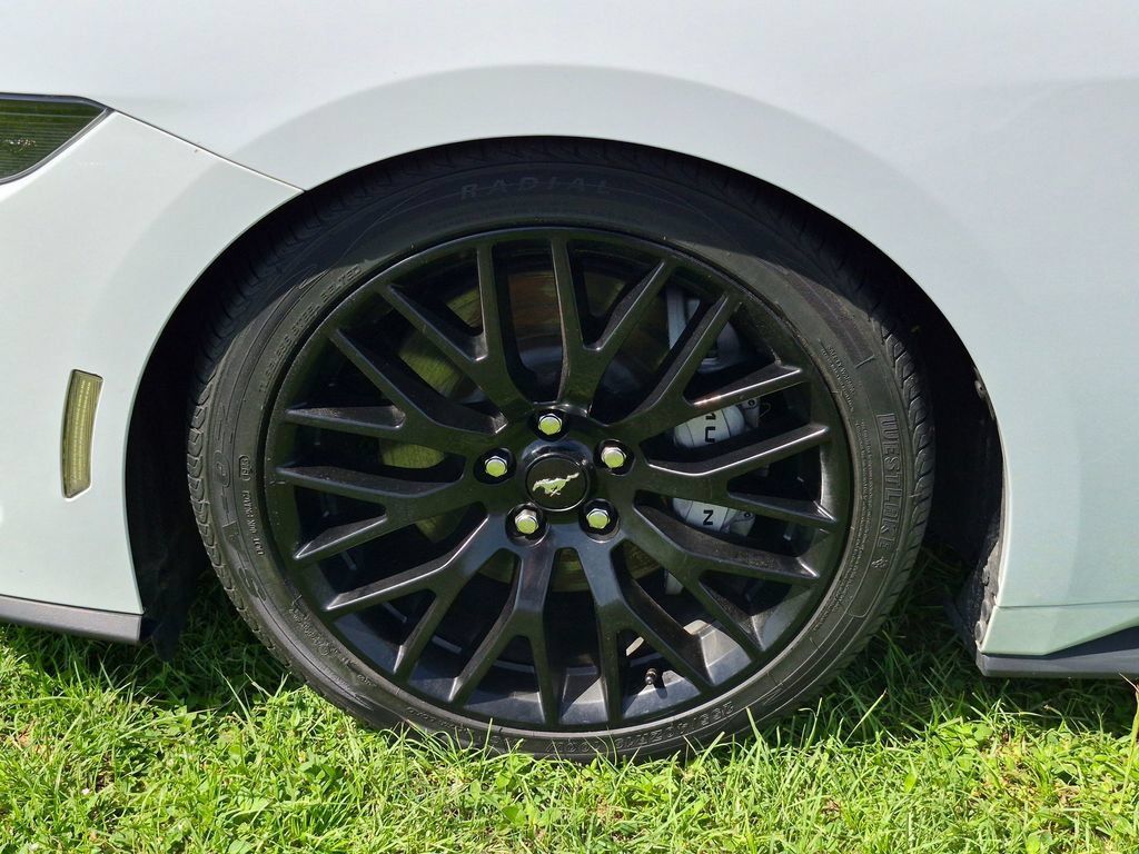 Used 2024 Ford Mustang GT RWD image 11