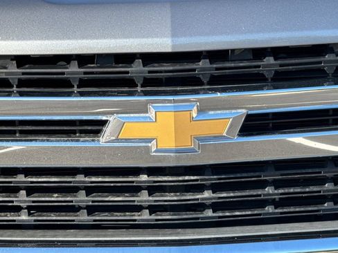 Used 2021 Chevrolet Silverado 1500 LT image 8