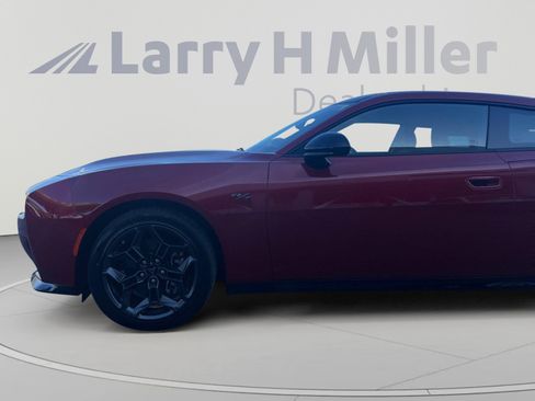 New 2026 Dodge Charger R/T w/ Blacktop Package AWD/4WD image 9