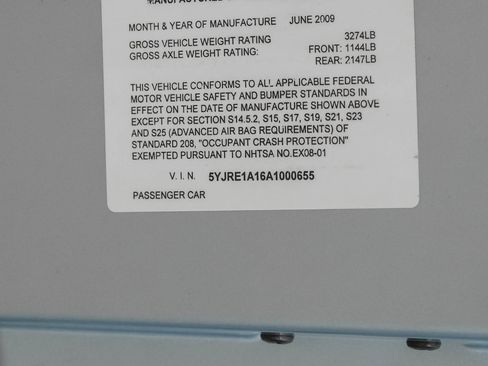 Used 2010 Tesla Roadster image 52